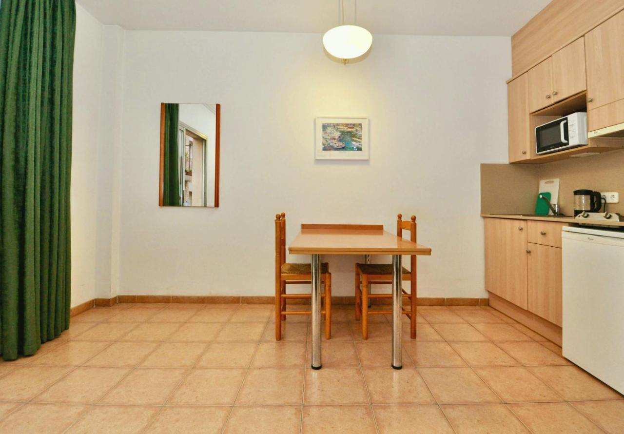 Apartments Sunsol Льорет-де-Мар Экстерьер фото