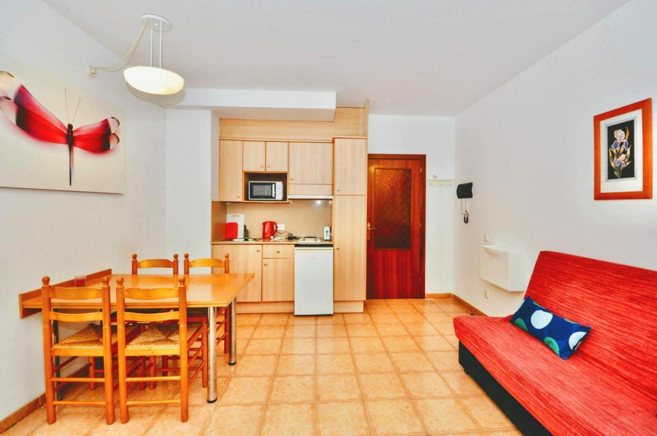 Apartments Sunsol Льорет-де-Мар Экстерьер фото