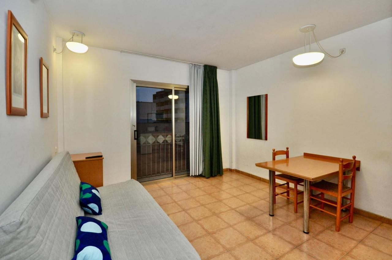Apartments Sunsol Льорет-де-Мар Экстерьер фото