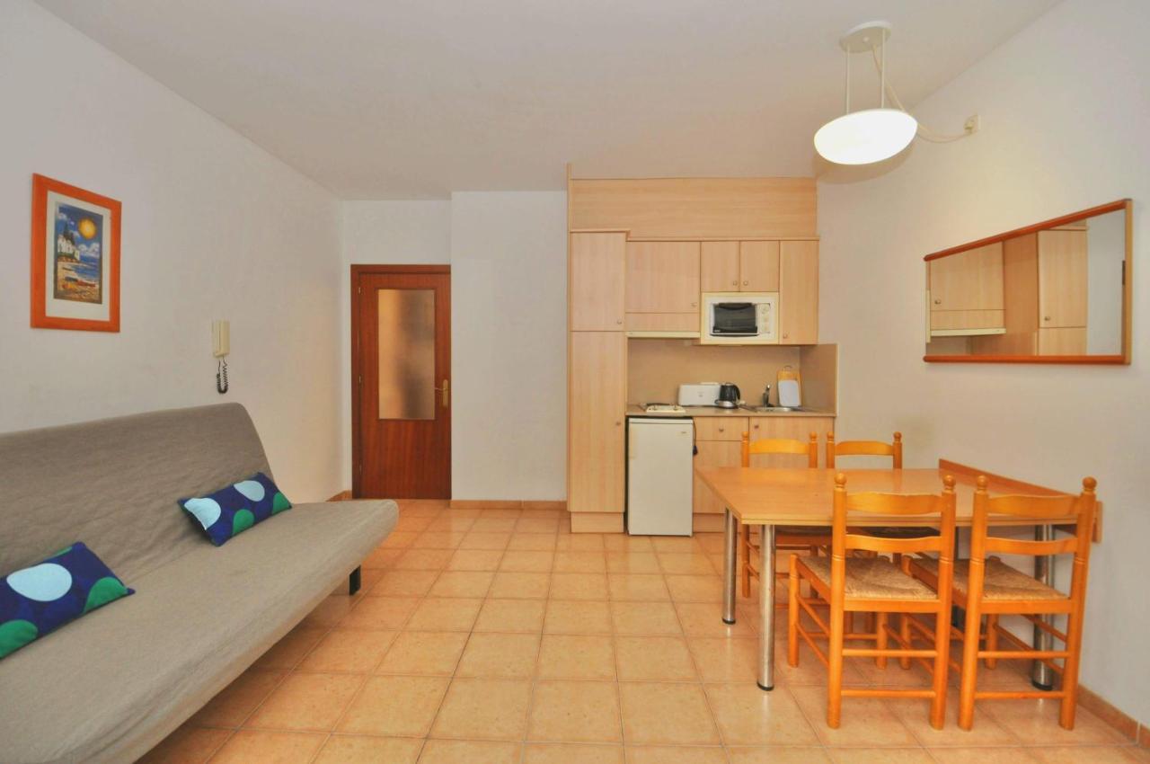 Apartments Sunsol Льорет-де-Мар Экстерьер фото